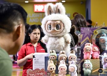 These toys are so hot that Chinese customs agents have seized hundreds of them in recent weeks