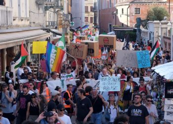 Bezos wedding protesters demand the billionaire ‘get out of our lagoon’